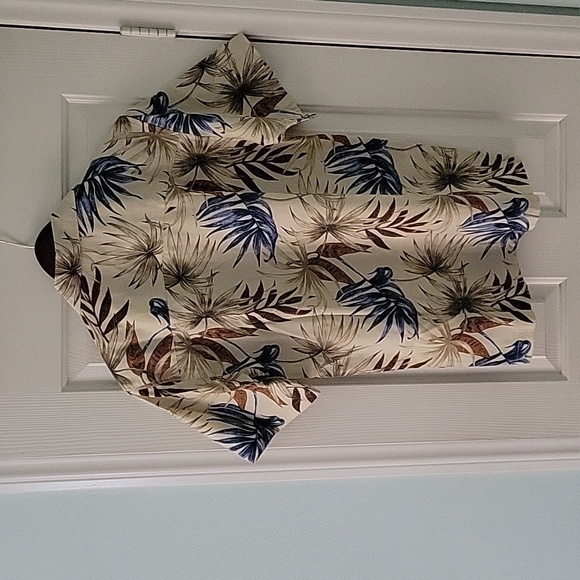 Calypso Joe Men’s Hawaiian Short Sleeve Button Front Shirt Size Med - Picture 3 of 10